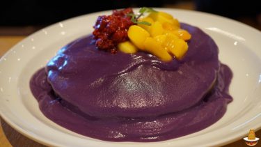ハロウィン限定★紫芋のパンケーキが激ウマ♪エッグスンシングスUSJ前（大阪／ユニバーサルシティ）