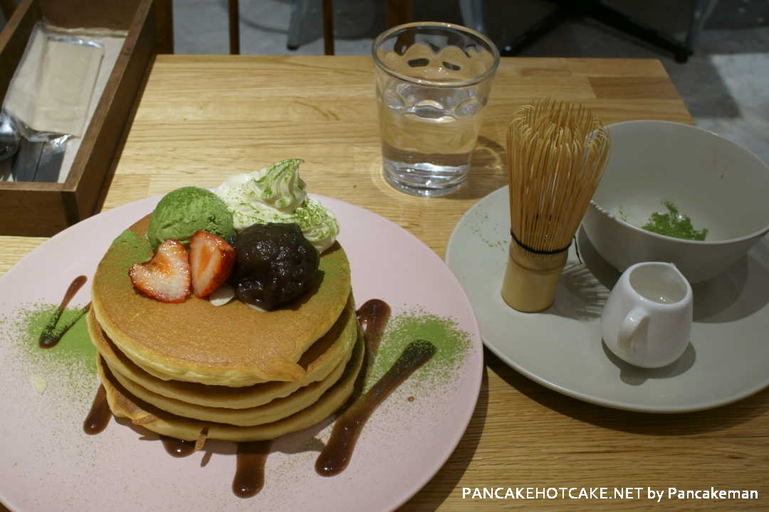 bell-ville pancake cafe抹茶ティラミスパンケーキ