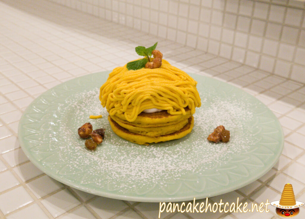 食べた物：パンプキンモンブラン　パンケーキ　￥1360円　神戸Angie（アンジー）