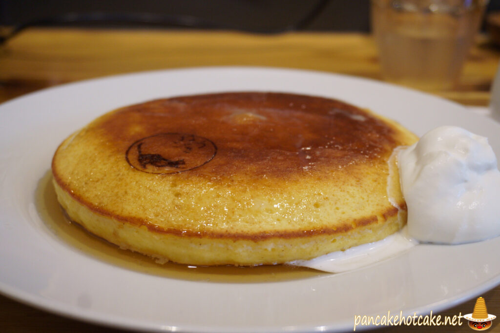 絶品で厚焼き大きなホットケーキ ねこづき（東京 錦糸町）