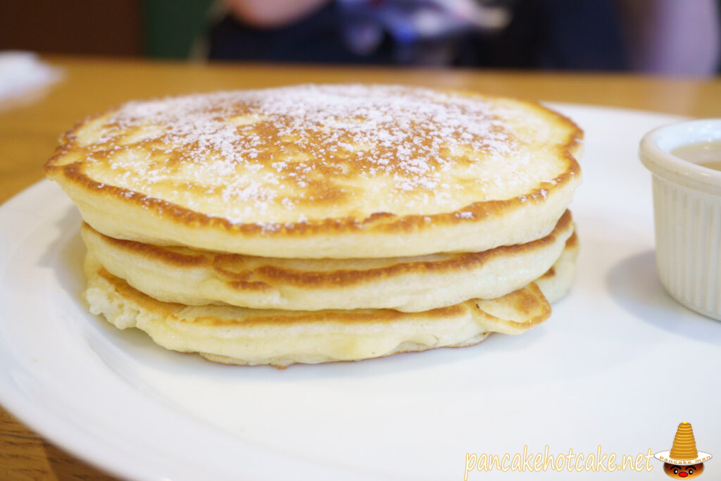 カリサクフワジュワーの超絶品パンケーキとポテトのパンケーキ クリントン・ストリート｜東京 青山（表参道駅）
