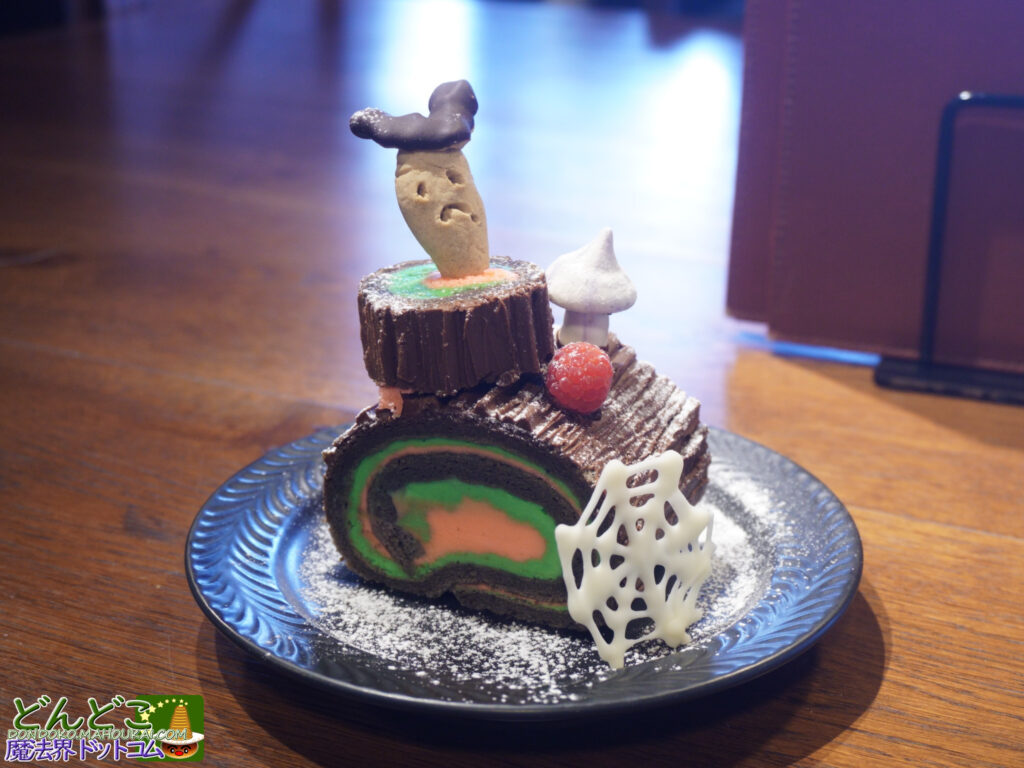 ジブリパークのレストランのプッシュドノエル