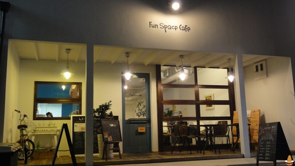 熱々で美味しいチーズ スフレ♪FUN SPACE CAFE（ファンスペースカフェ）新町店（大阪/本町）　スフレマン
