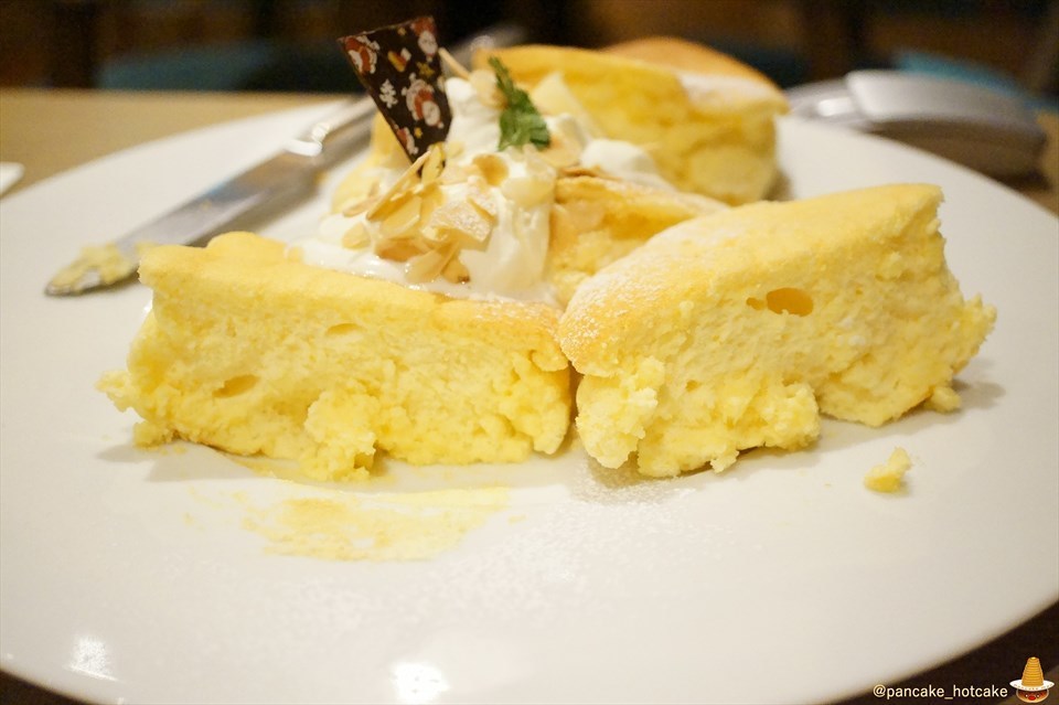独特食感の厚焼きスフレ系パンケーキの美味しさで笑顔に♪サニーパンケーキ（三重/鈴鹿/鼓ヶ浦）パンケーキマン