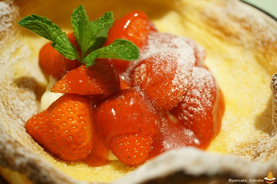 アンジーで春期間限定ダッチベイビー登場♪Strawberry Dutch Pancakeとショコラパンケーキ ANGIE（神戸/元町/南京町）パンケーキマン