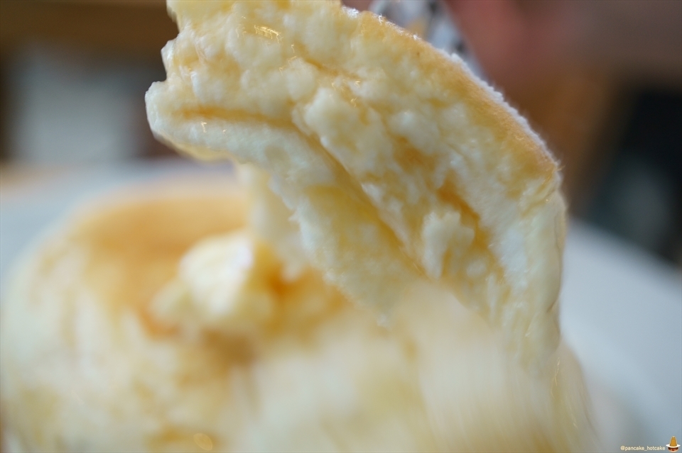 リコッタチーズパンケーキ 超ふわふわ生地のスフレ タイプ♪ミカサデコ&カフェ（大阪/難波）パンケーキマン