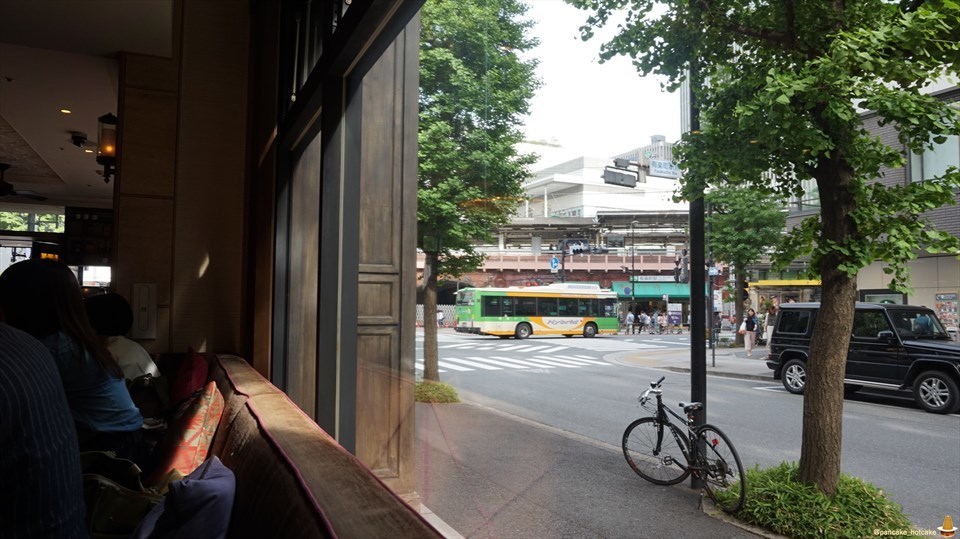 6th by ORIENTAL HOTEL（シクスバイ オリエンタルホテル）のフワフワ超しっとりなパンケーキ（東京/有楽町）パンケーキマン