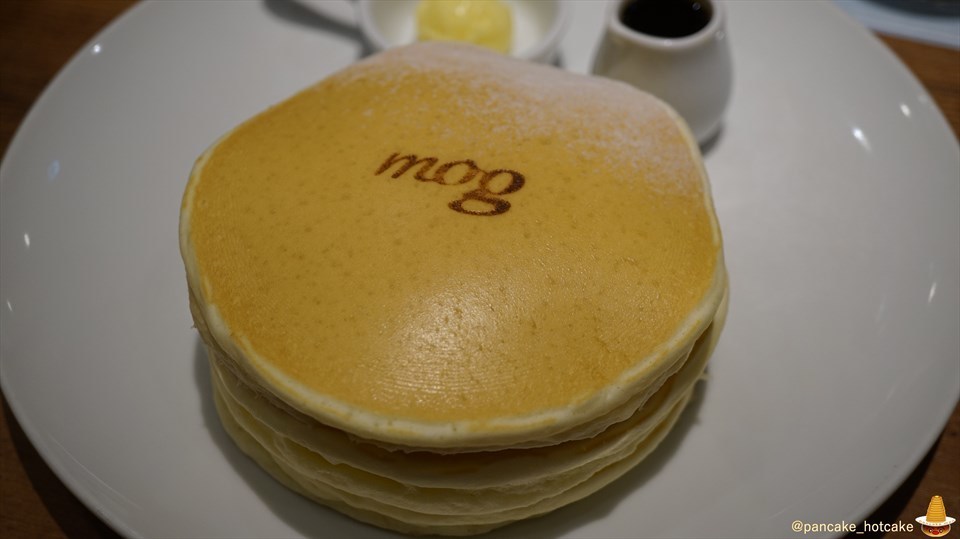 モグ(mog)でパンケーキマンがクラシックバターミルク パンケーキをパホケった写真日記♪（大阪/なんば）
