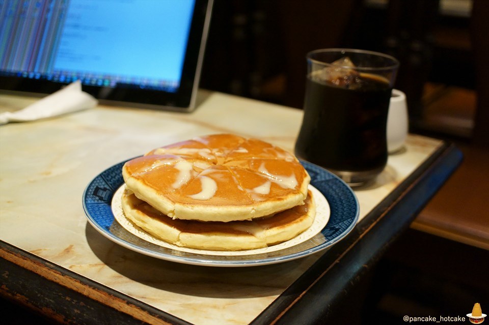 純喫茶のホットケーキは見た目もソソル王道タイプ♪珈琲店 真（しん）（神戸/板宿）パンケーキマン