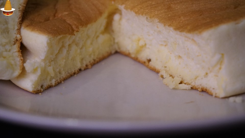 三日月氷菓店の練乳で食べるパンケーキ（千葉/柏）パンケーキマン