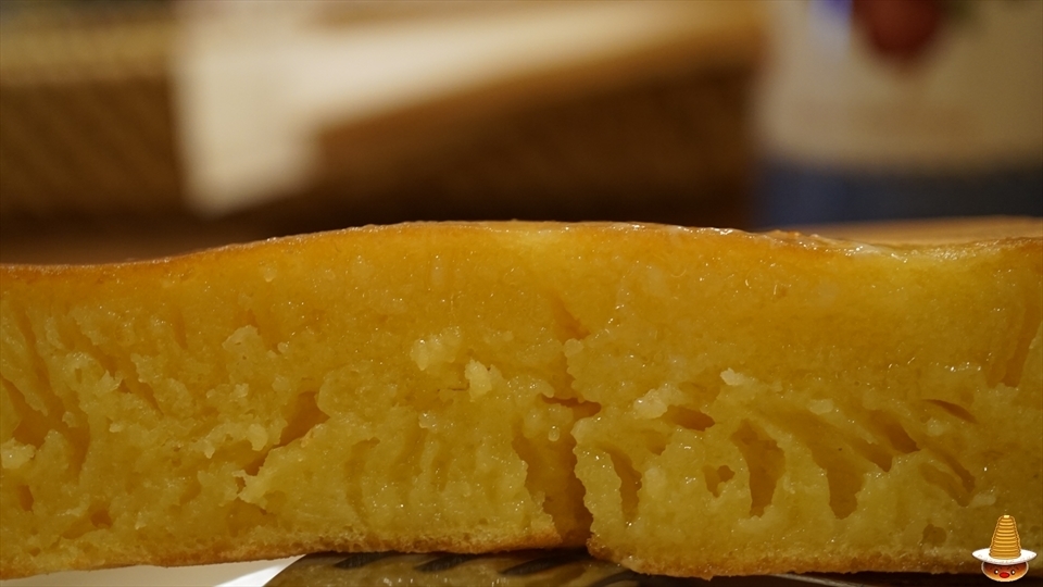 ザティー（ムレスナ）イタリア塩が美味しい究極のホットケーキ（大阪/西梅田）パンケーキマン