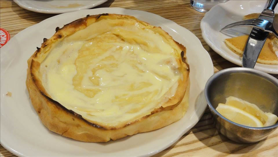 ダッチベイビー、バターミルクパンケーキ オリジナル パンケーキ ハウス（東京/吉祥寺）