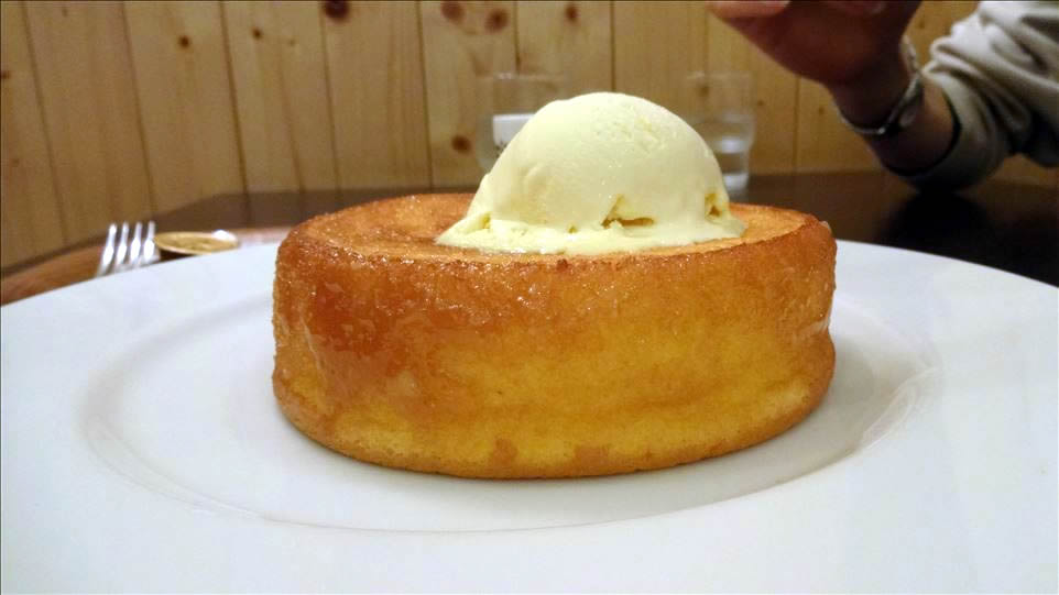 分厚いパンケーキと普通のパンケーキ ONEDRIIP（ワンドリップ）小野原焙煎所（大阪/箕面）